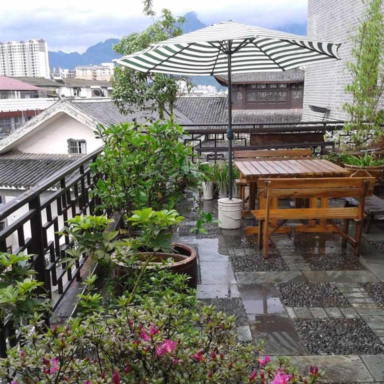Bajie Youth Hostel Zhangjiajie Exterior foto